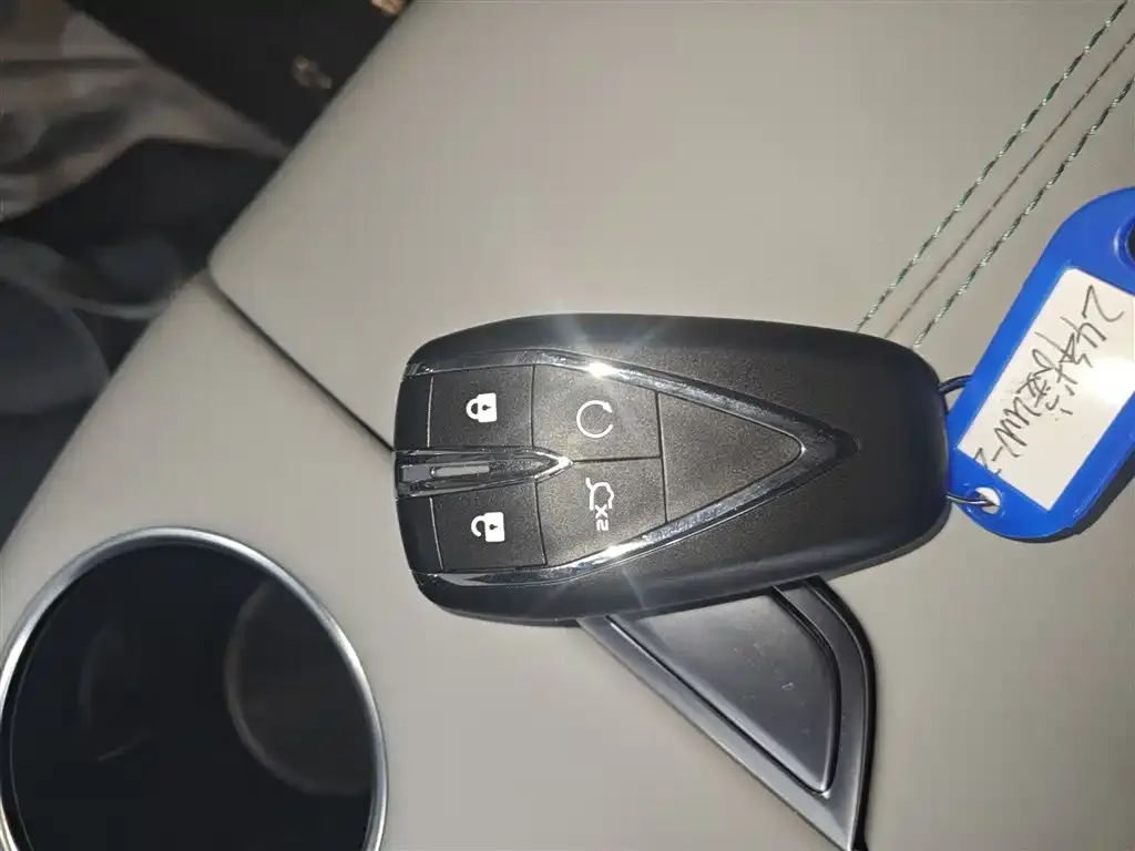 Changan UNI-Z 2024 из CN, фото 4