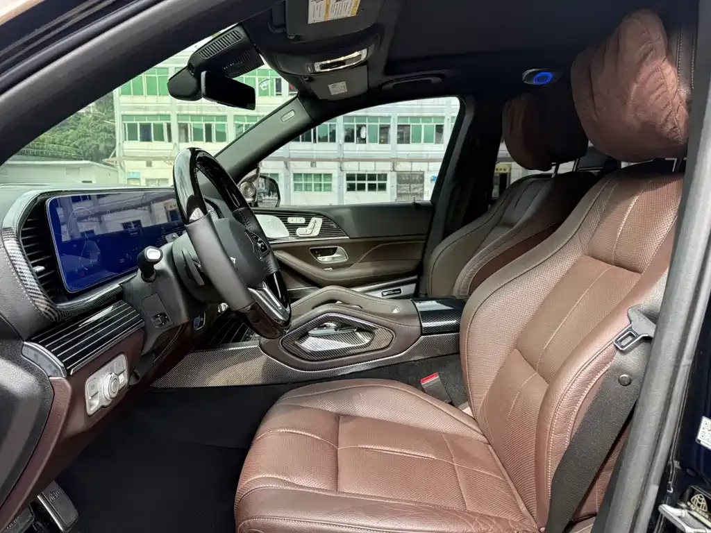 Mercedes-Benz GLS — фото 4