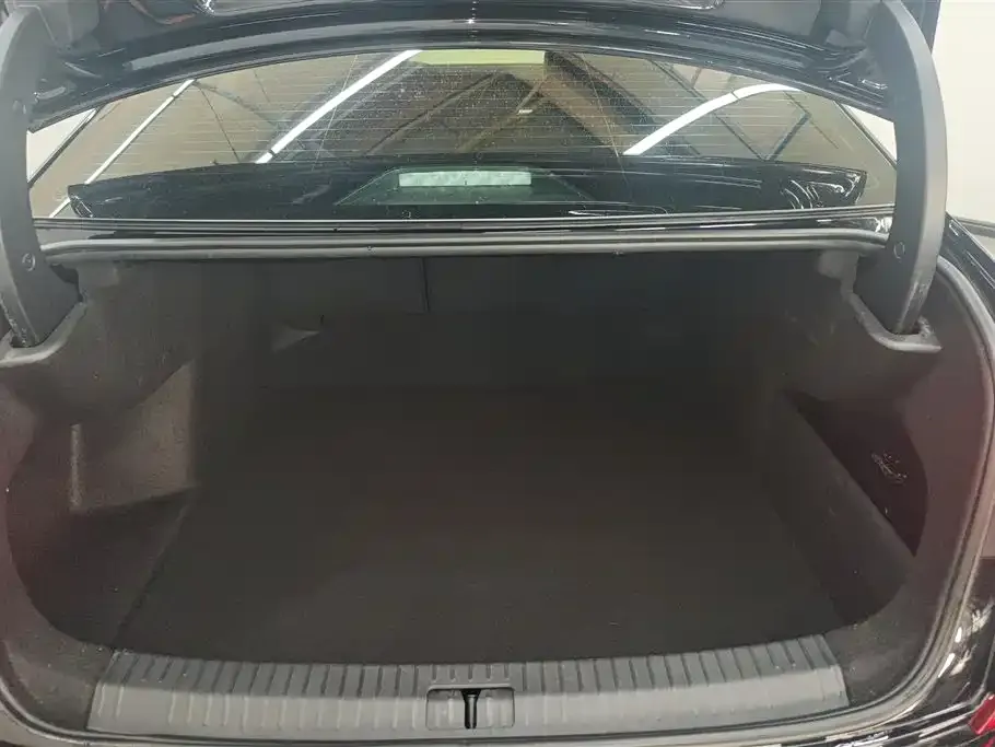 Volkswagen Passat — фото 6