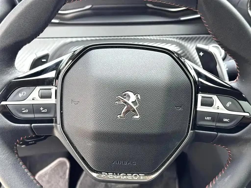 Peugeot 2008 — фото 4
