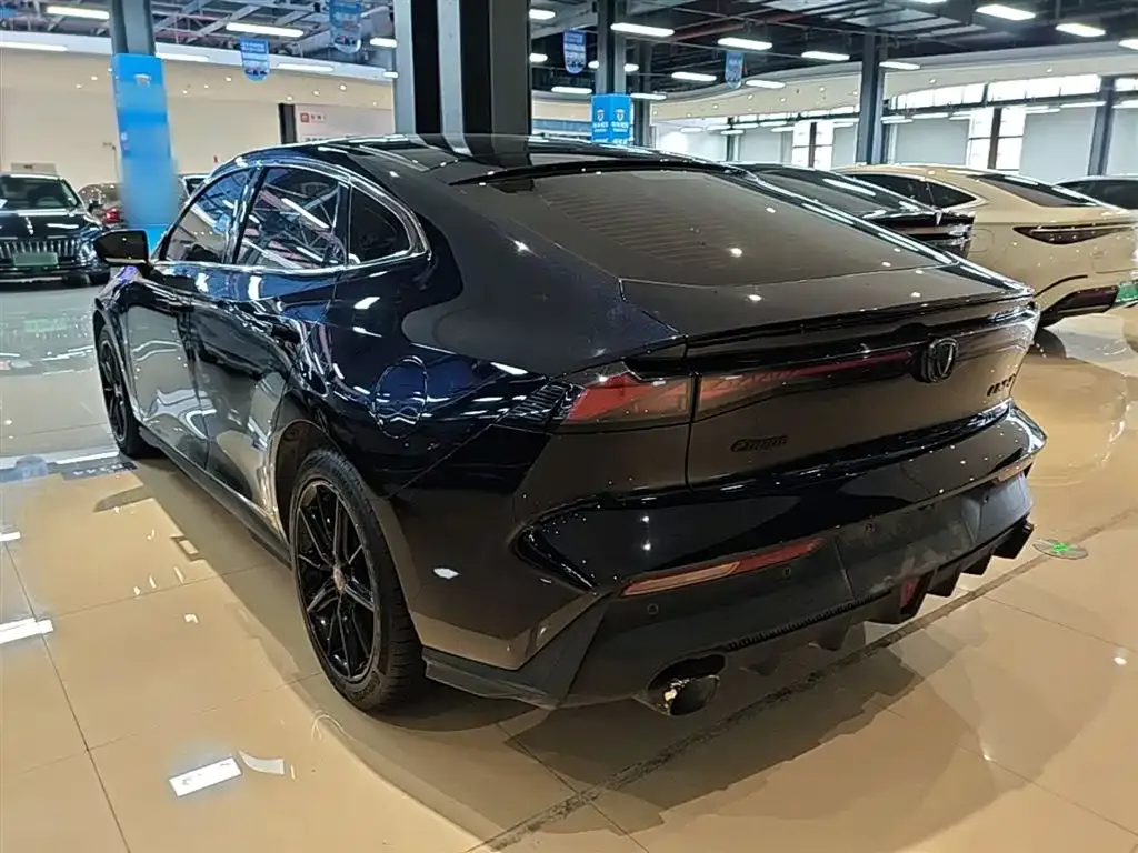 Changan UNI-V iDD 2023 из CN, фото 3