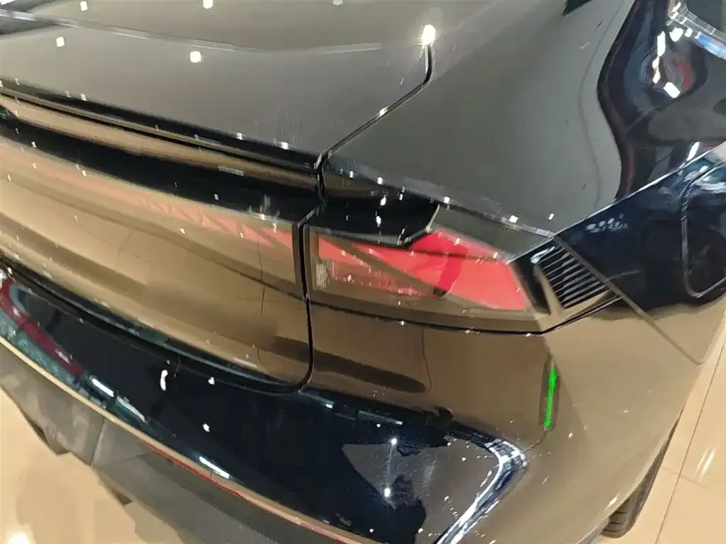 Changan UNI-V iDD 2023 из CN, фото 5
