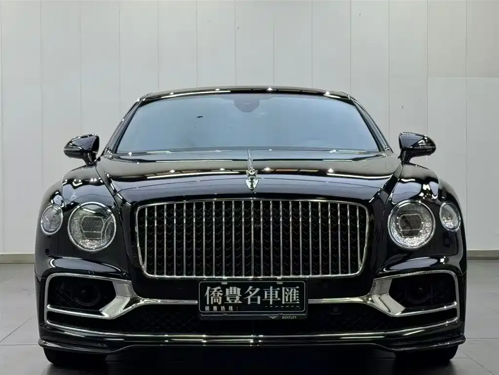 Bentley Flying Spur — фото 9
