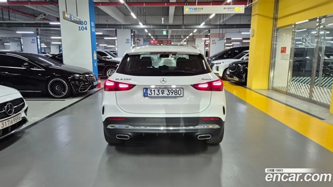 Mercedes-Benz GLA-Class — фото 3