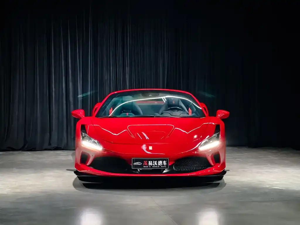 Ferrari F8 — фото 3