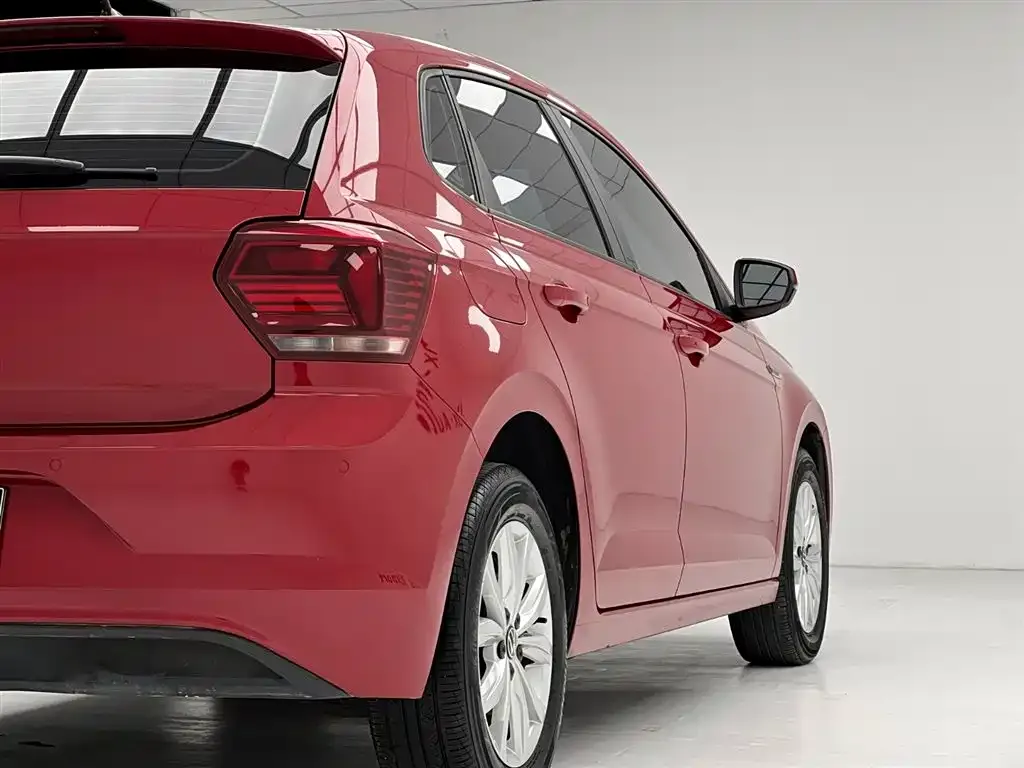 Volkswagen Polo 2021 из CN, фото 7
