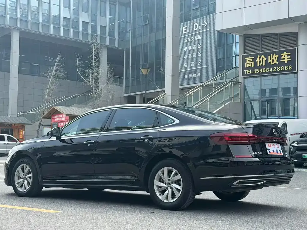 Volkswagen Passat 2024 из CN, фото 9