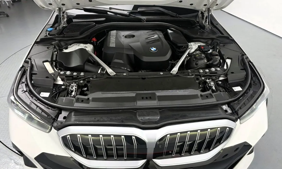 BMW 5-Series 2024 из KR, фото 7