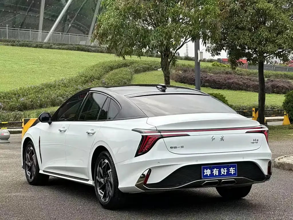 Hongqi H6 2023 из CN, фото 4