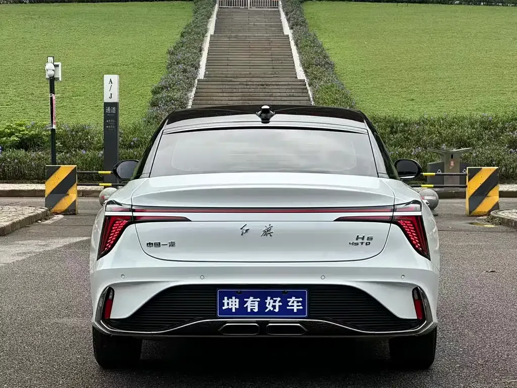 Hongqi H6 2023 из CN, фото 6