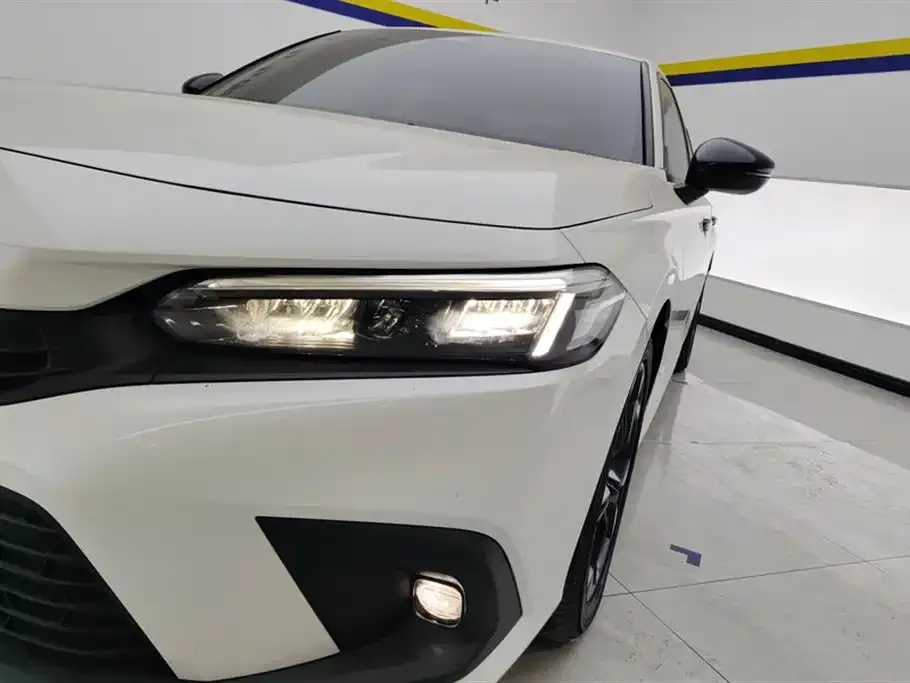 Honda Civic — фото 3