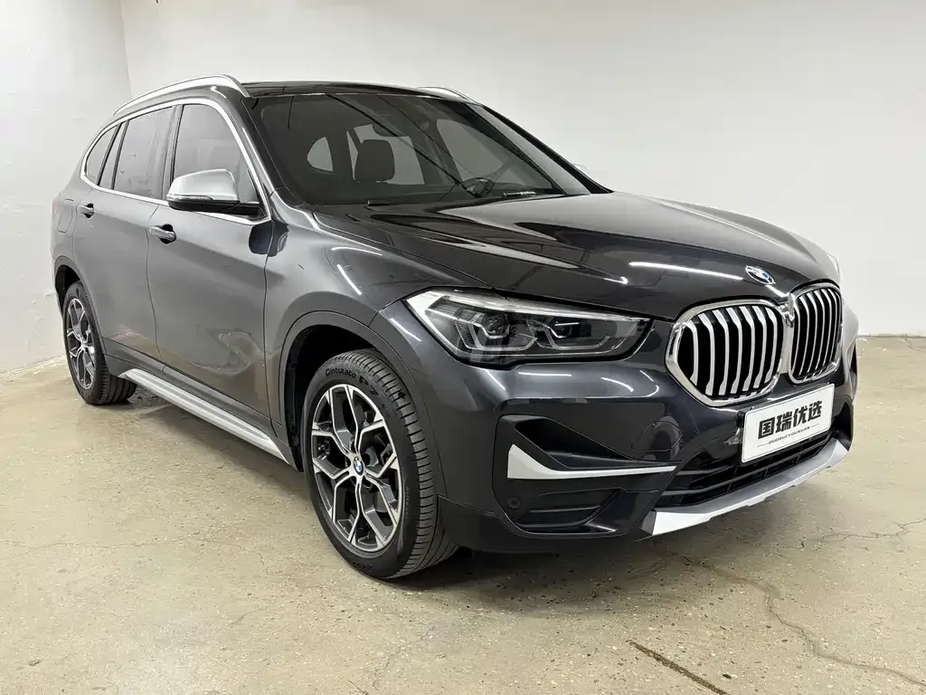 BMW X1 — фото 5