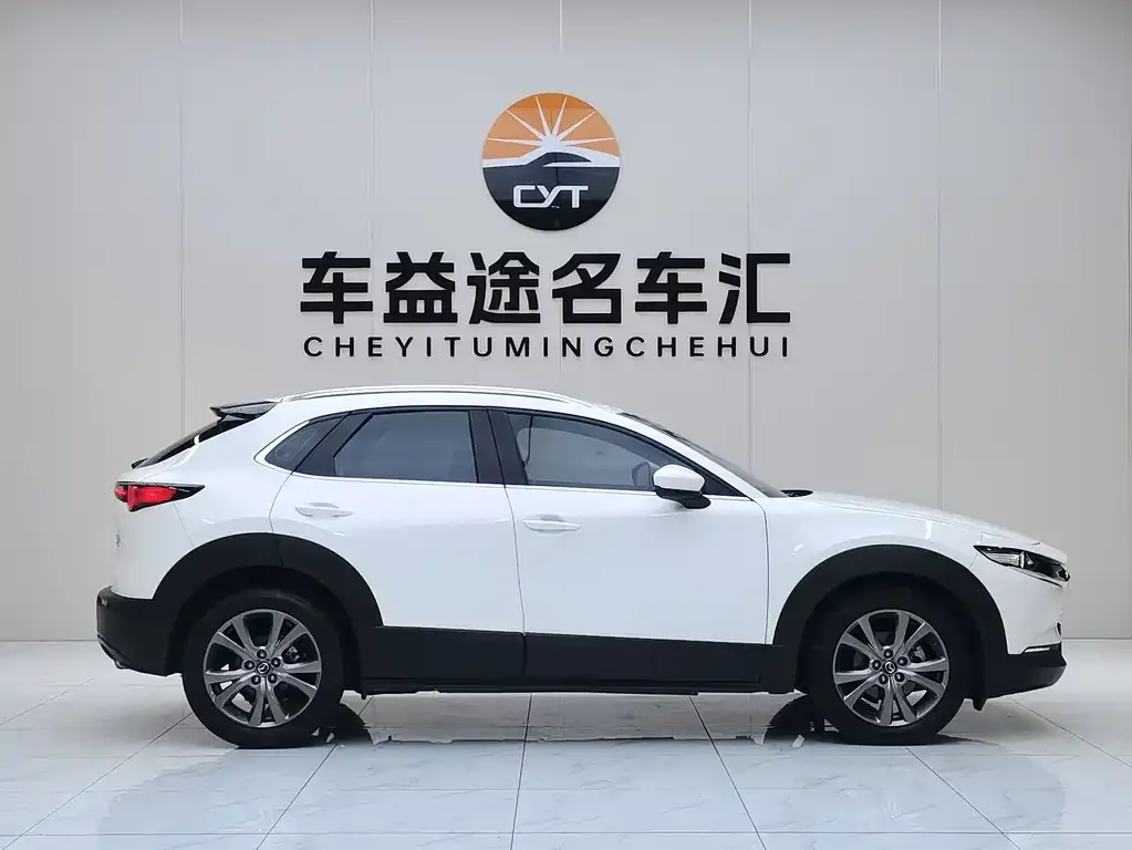 Mazda CX-30 2021 из CN, фото 10