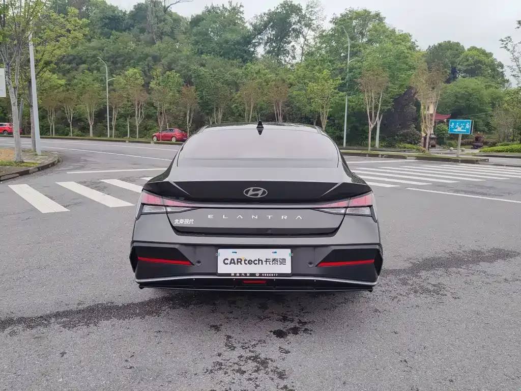 Hyundai Elantra 2024 из CN, фото 8
