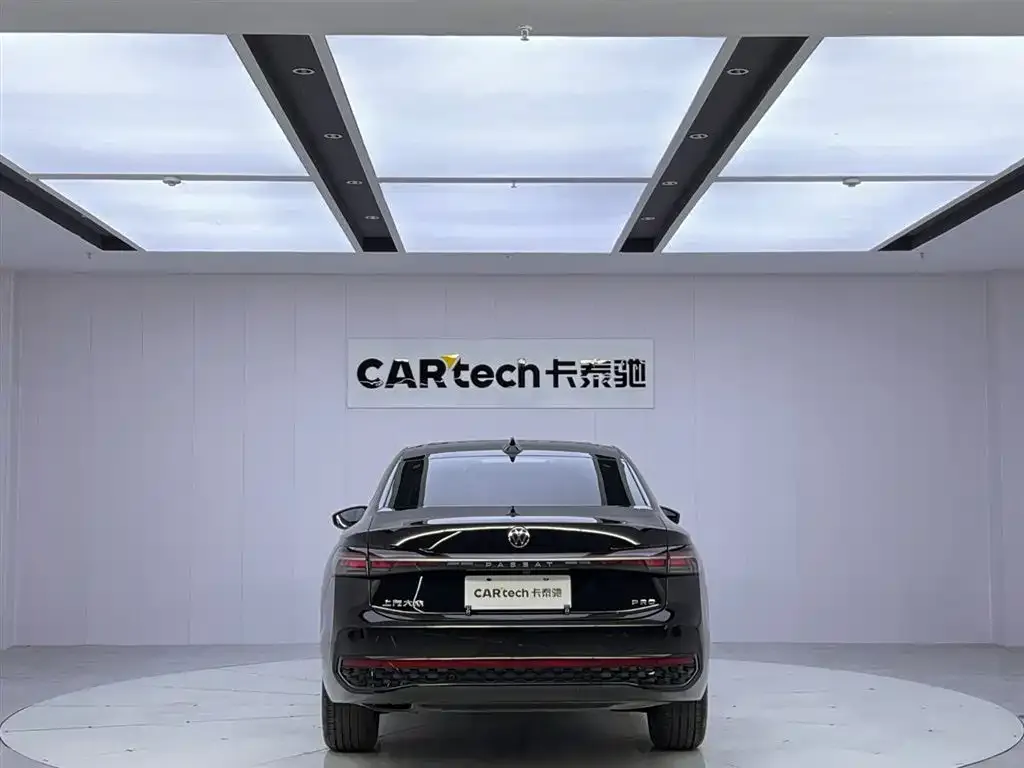 Volkswagen Passat — фото 4