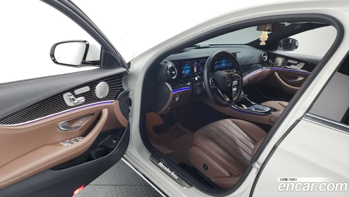 Mercedes-Benz E-Class 2021 из KR, фото 10