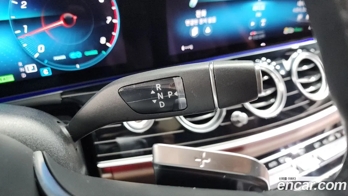 Mercedes-Benz E-Class 2021 из KR, фото 8