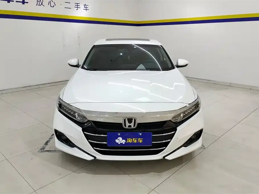 Honda Accord — фото 8
