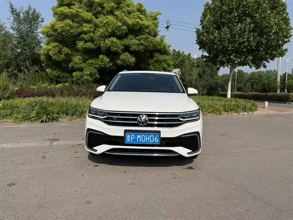 Volkswagen Tiguan L — фото 5