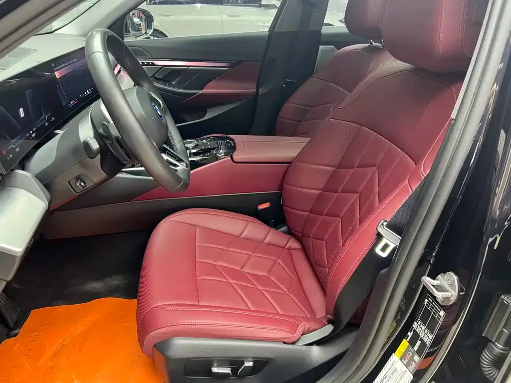 BMW i5 2025 из CN, фото 9