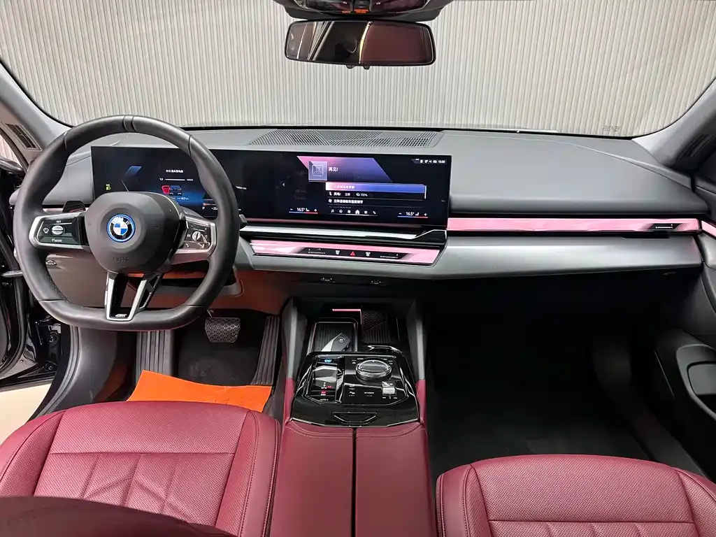BMW i5 2025 из CN, фото 3