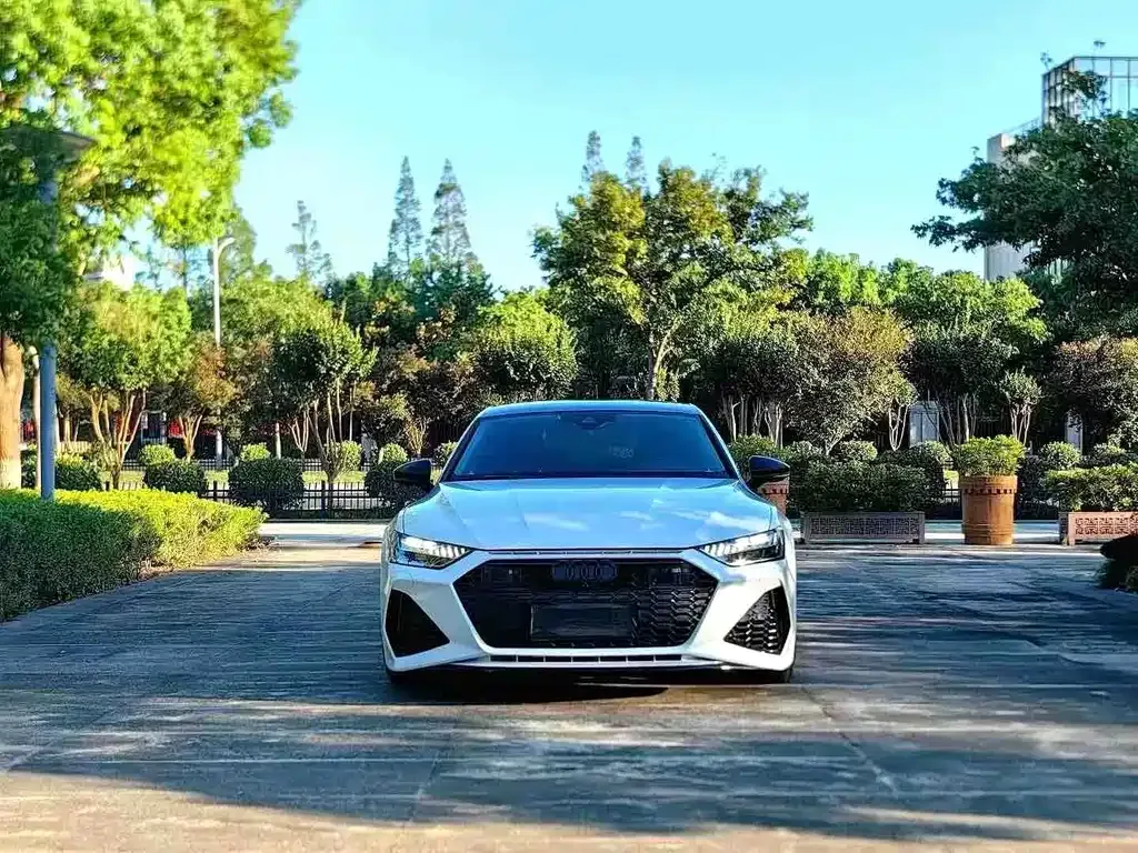 Audi A7 2021 из CN, фото 7