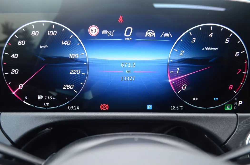 Mercedes-Benz E-Class 2026 из KR, фото 7