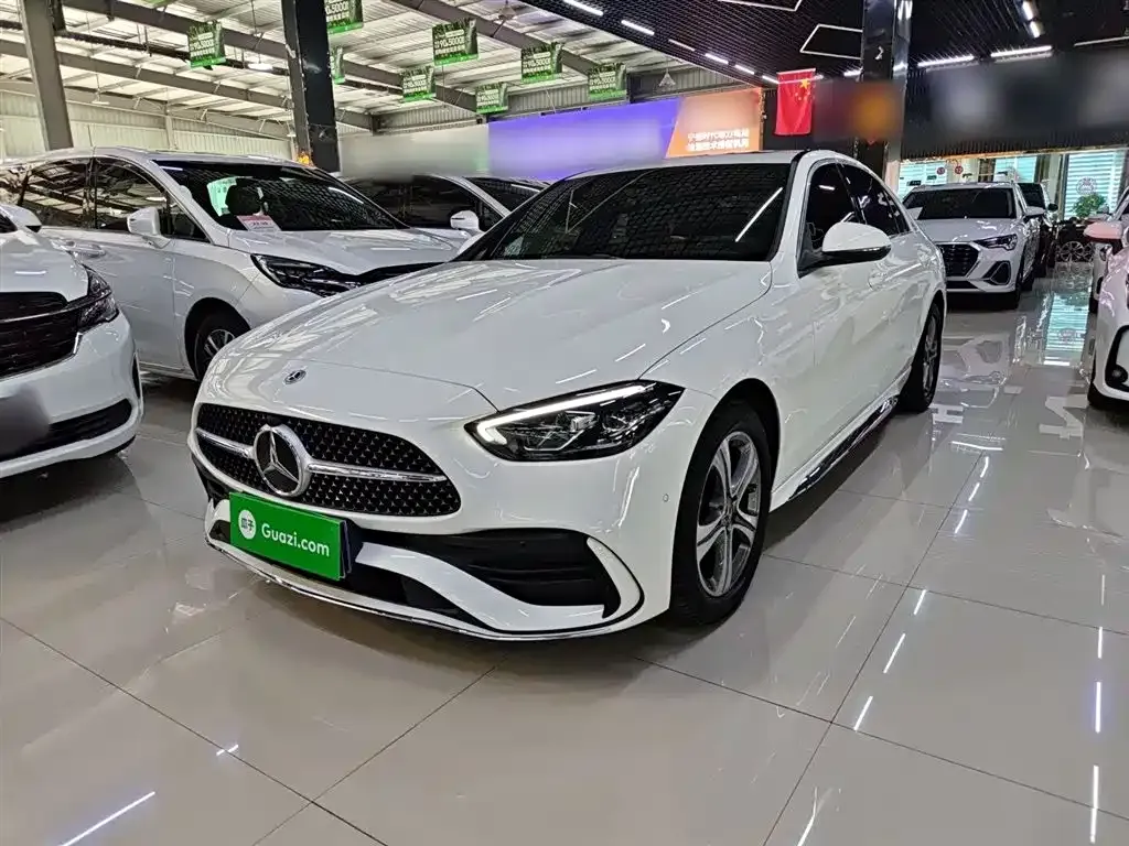 Mercedes-Benz C-Class — фото 1