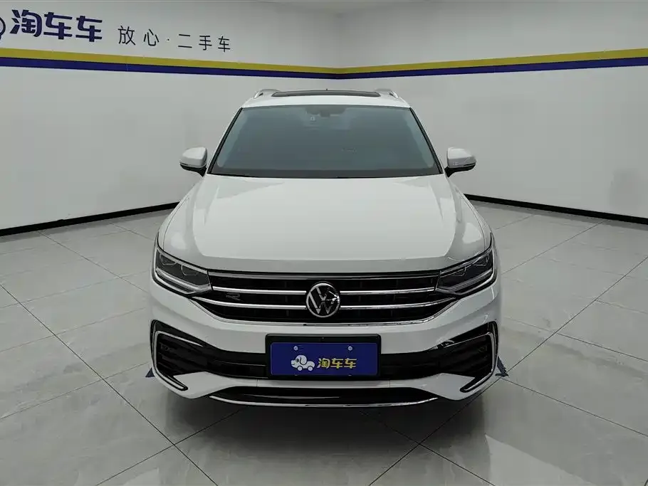 Volkswagen Tiguan L — фото 5