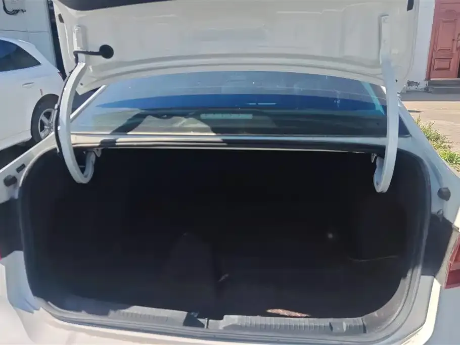 Volkswagen Lavida 2024 из CN, фото 3