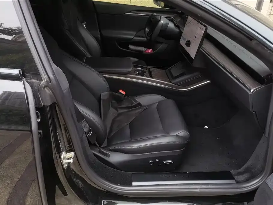 Tesla Model S 2023 из CN, фото 7