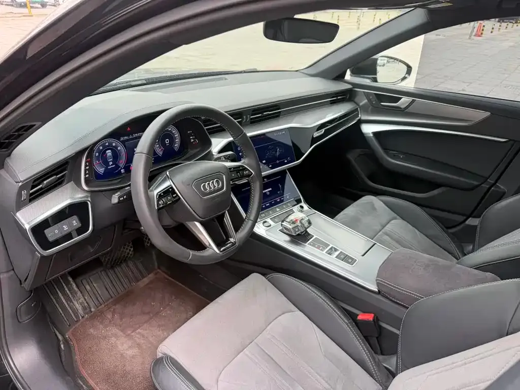 Audi A6L — фото 6