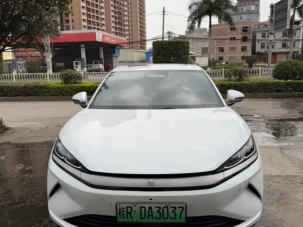 BYD Qin L — фото 6