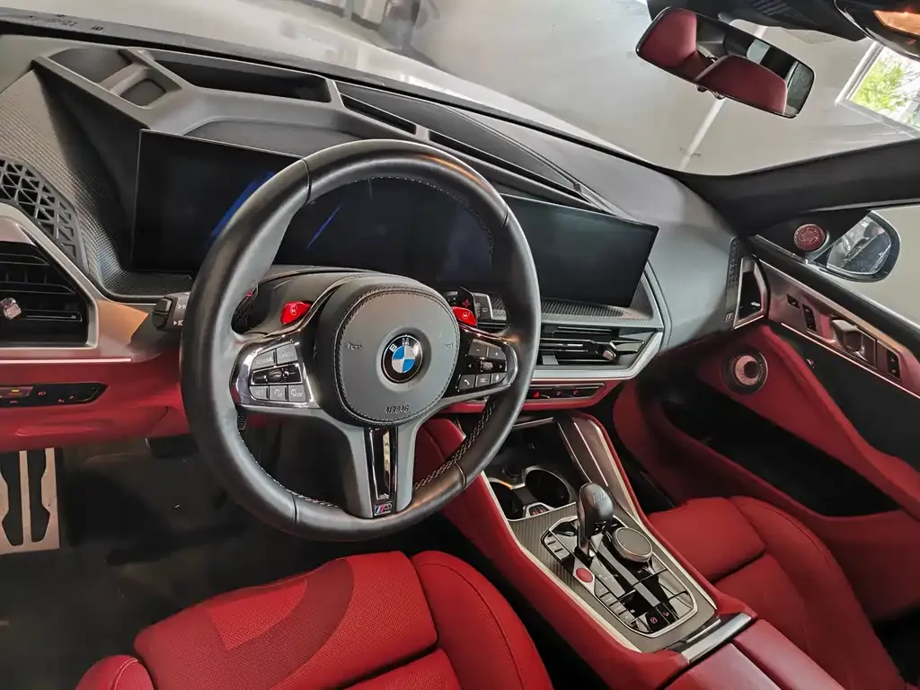 BMW XM 2024 из CN, фото 2