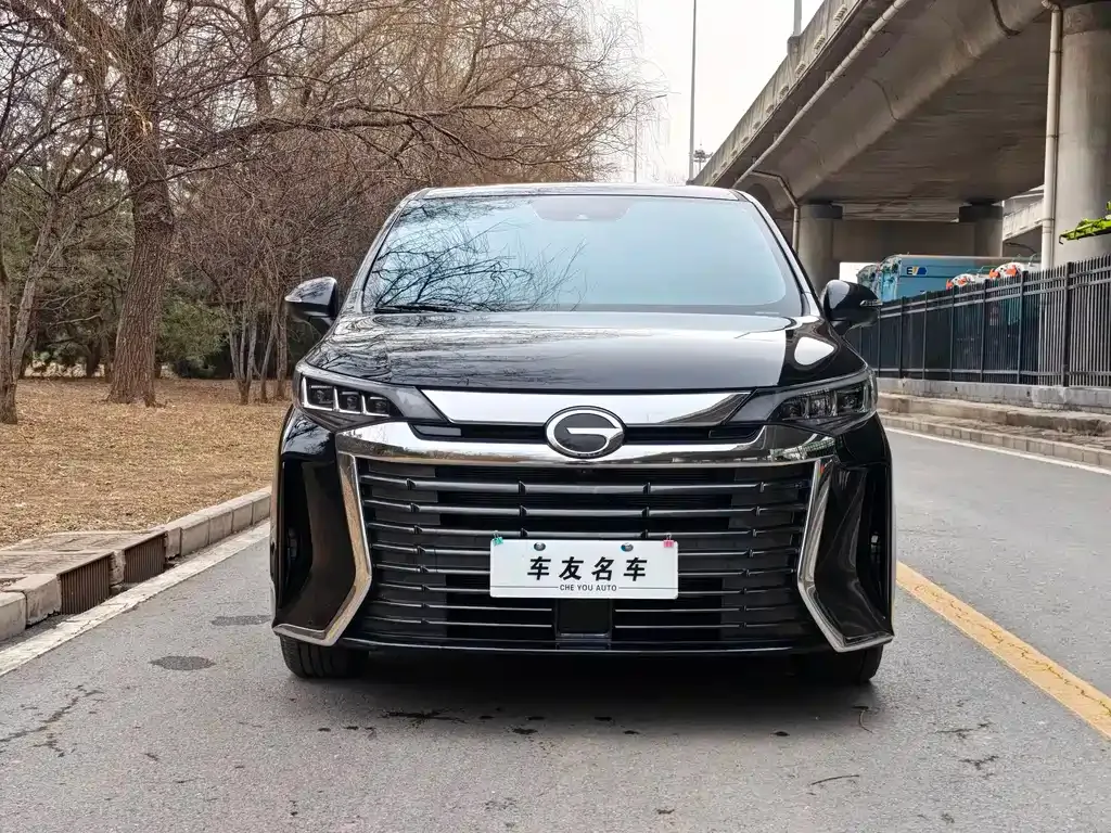 GAC Motor Trumpchi M6 — фото 10