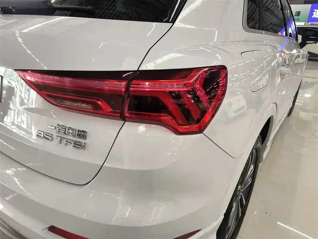 Audi Q3 2021 из CN, фото 9