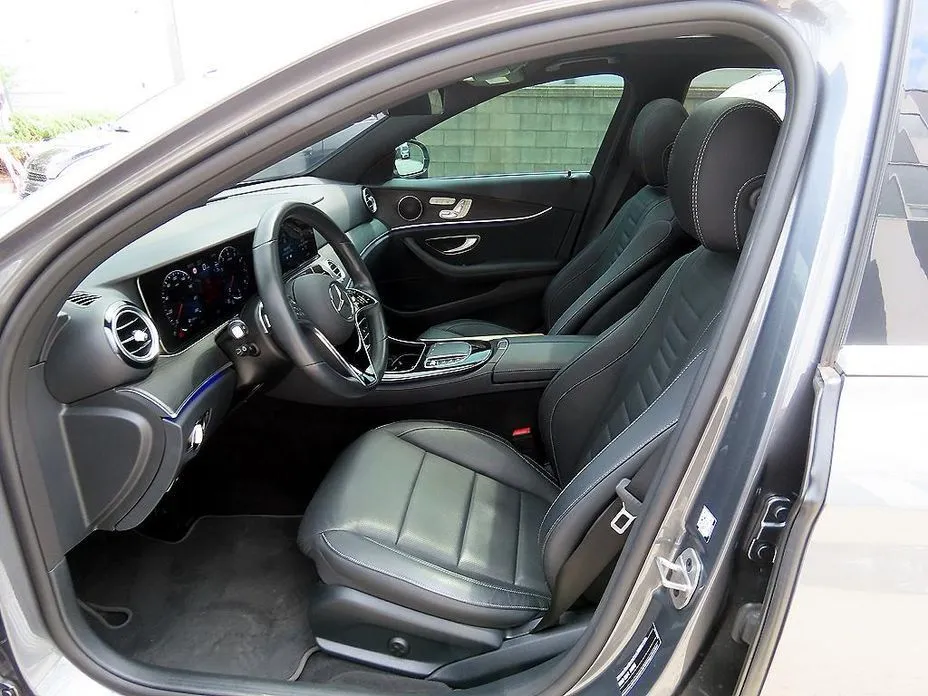 Mercedes-Benz E-Class 2022 из KR, фото 3