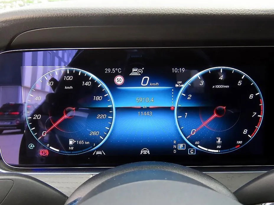 Mercedes-Benz E-Class 2022 из KR, фото 9