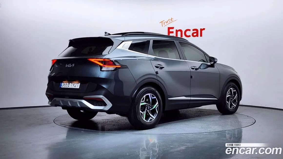 Kia Sportage — фото 7