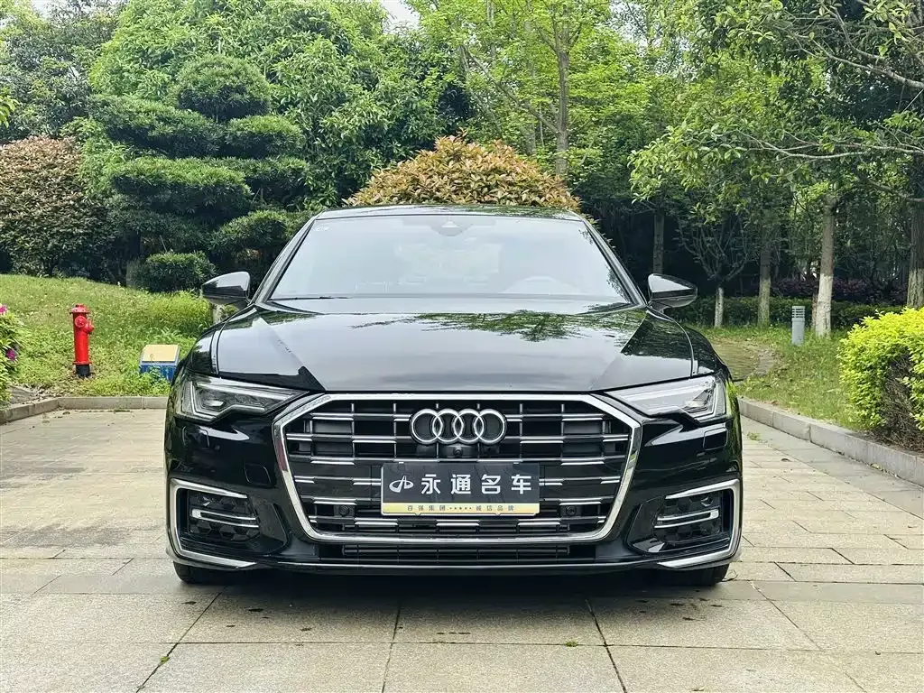 Audi A6L — фото 10
