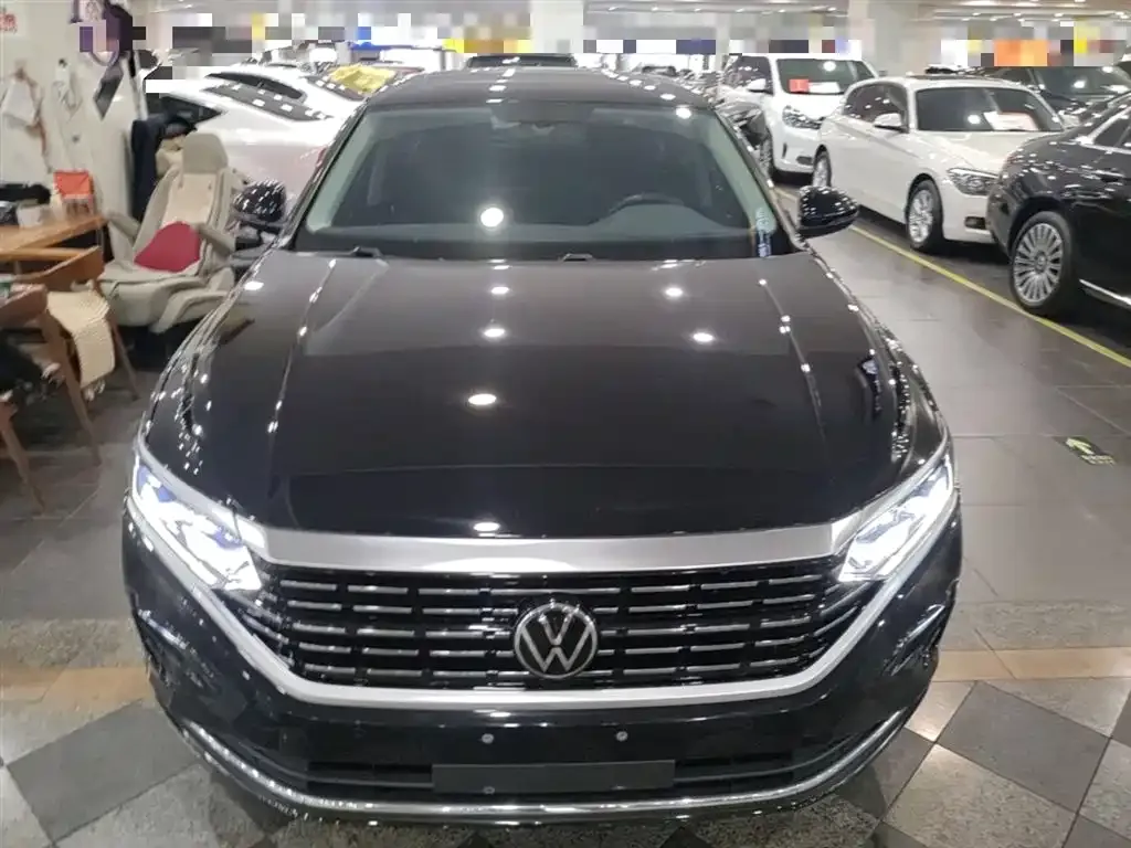 Volkswagen Passat — фото 9