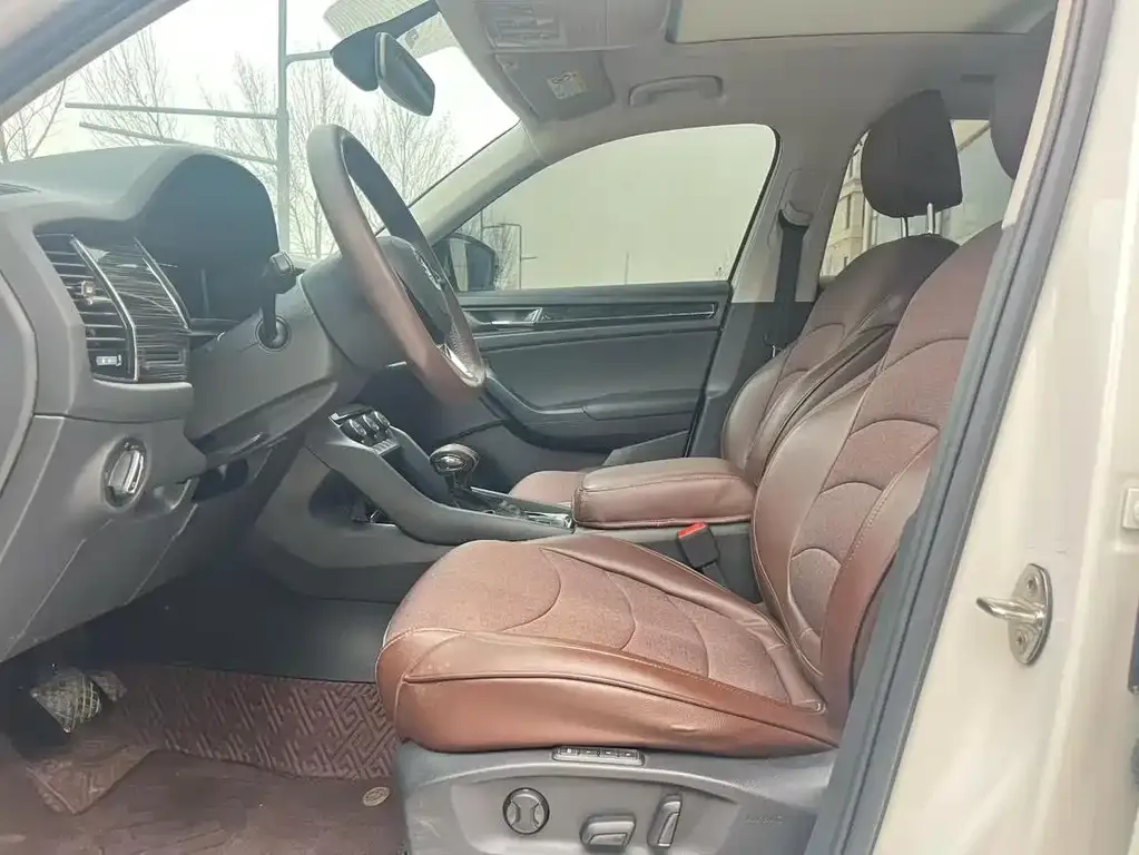 Skoda Kodiaq 2022 из CN, фото 2