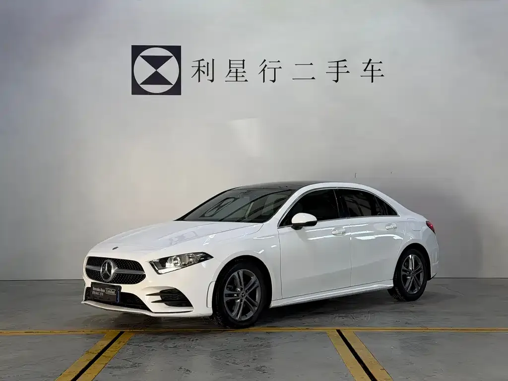 Mercedes-Benz A-Class — фото 1