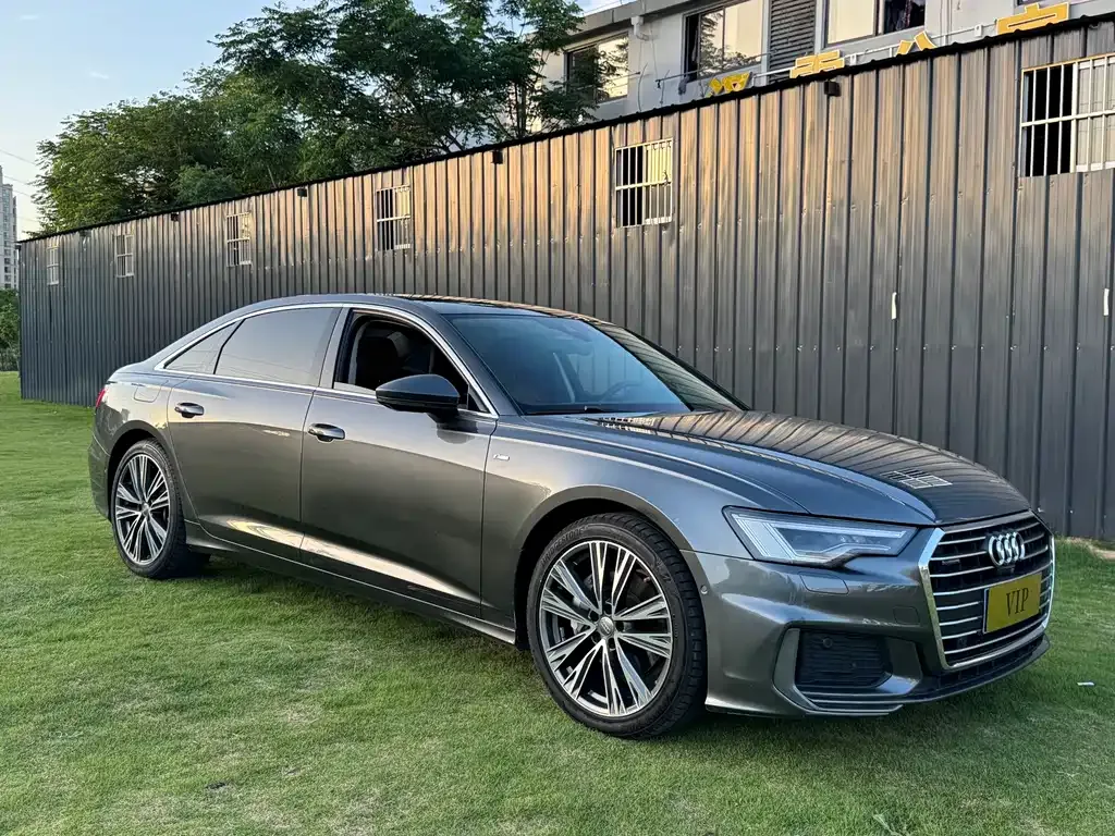 Audi A6L — фото 5