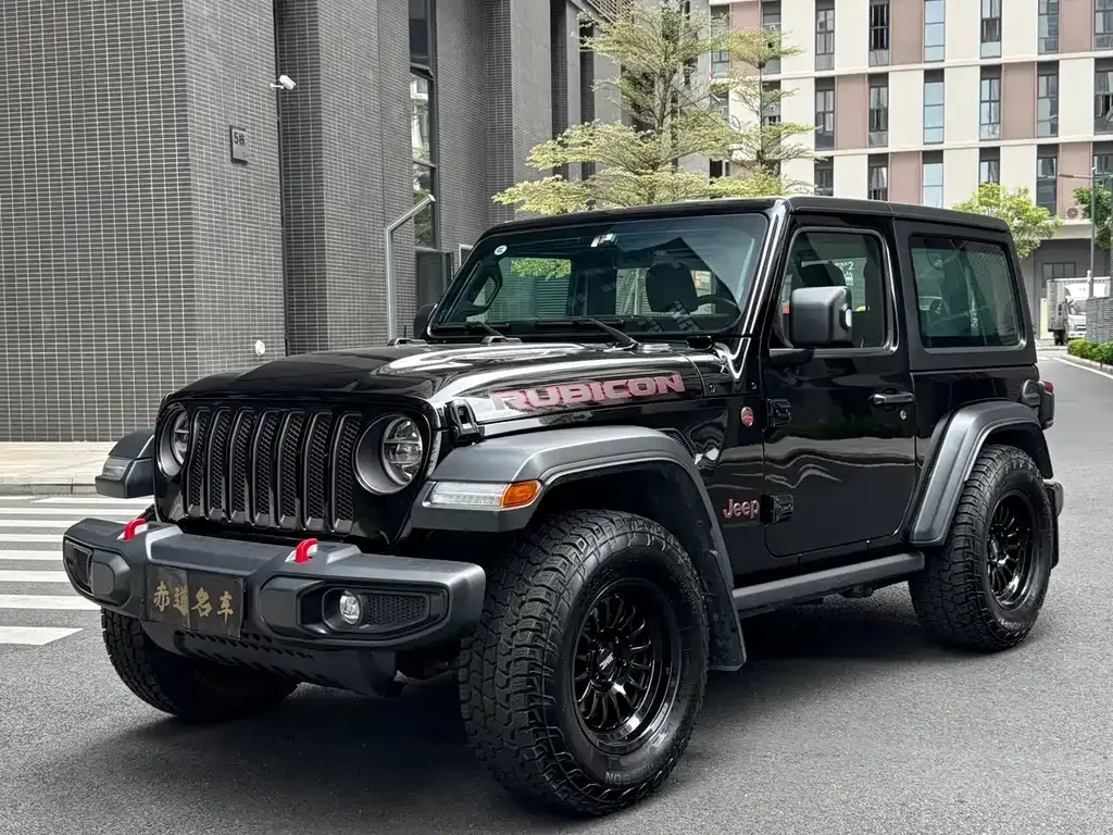 Jeep Wrangler — фото 1