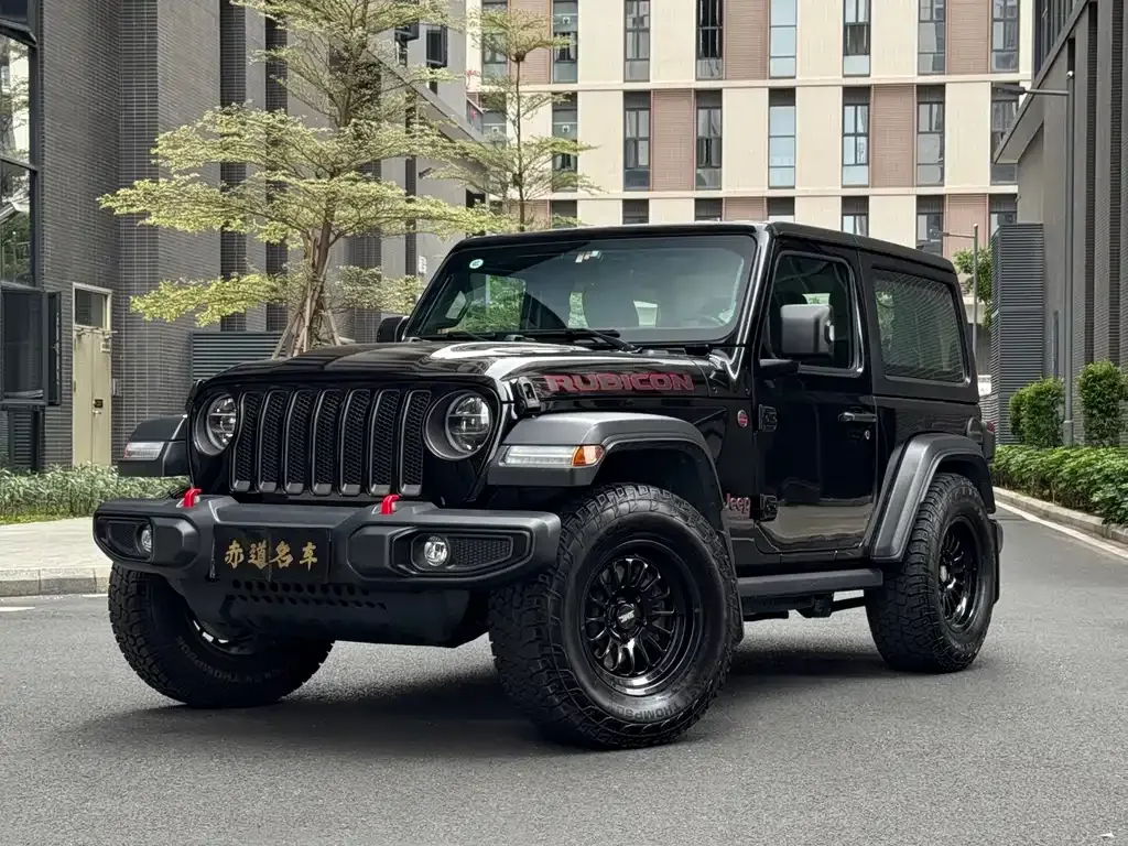 Jeep Wrangler — фото 10
