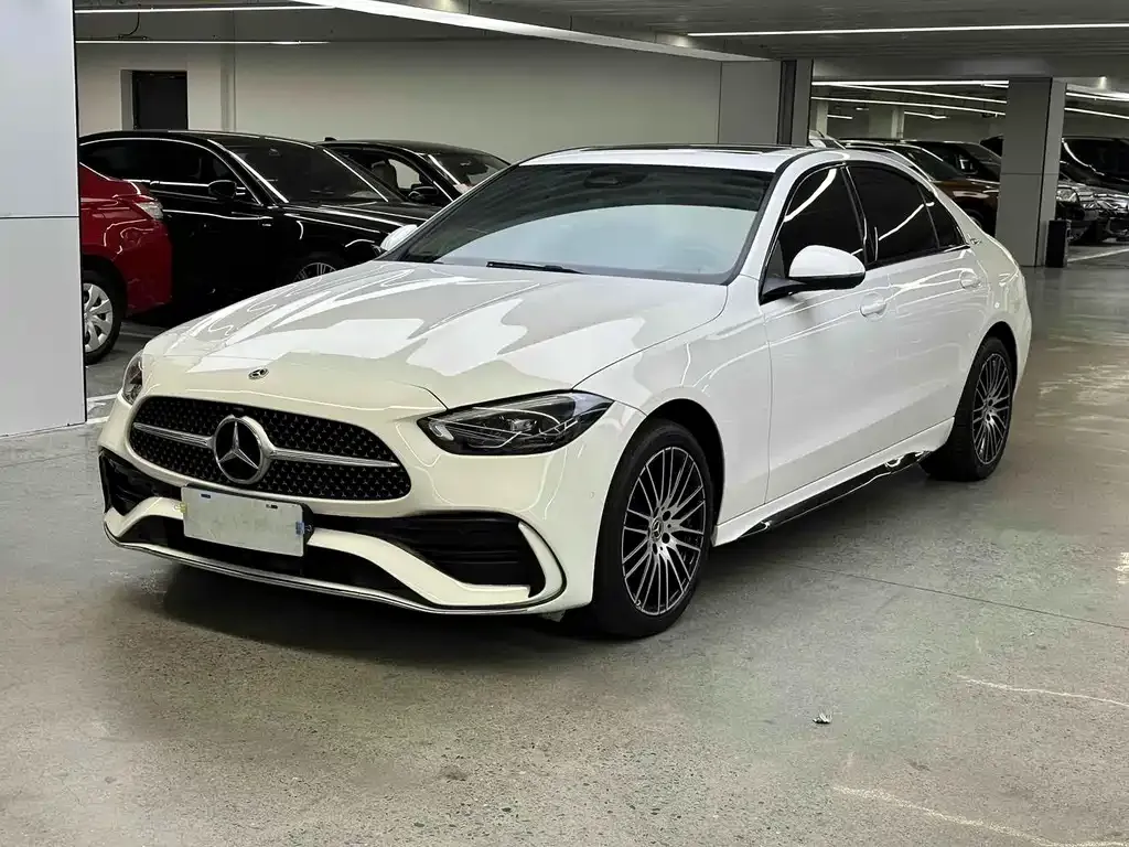 Mercedes-Benz C-Class — фото 1