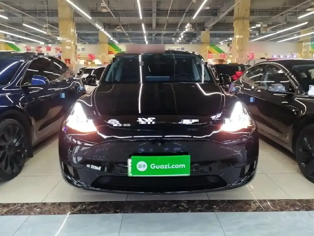 Tesla Model Y — фото 4
