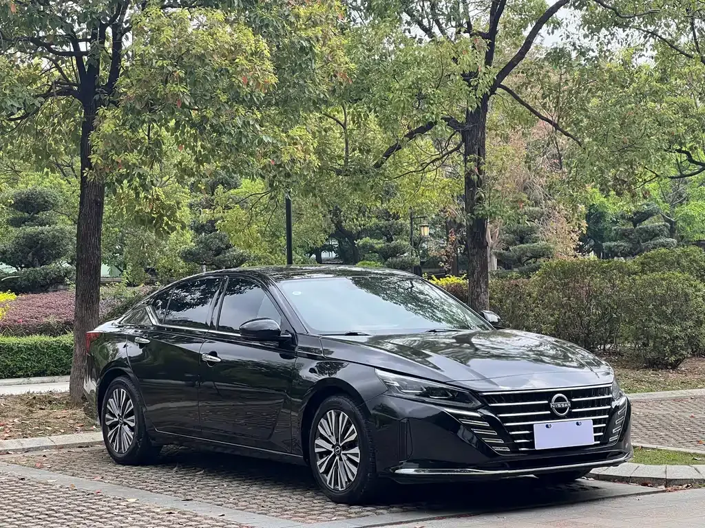 Nissan Teana — фото 4