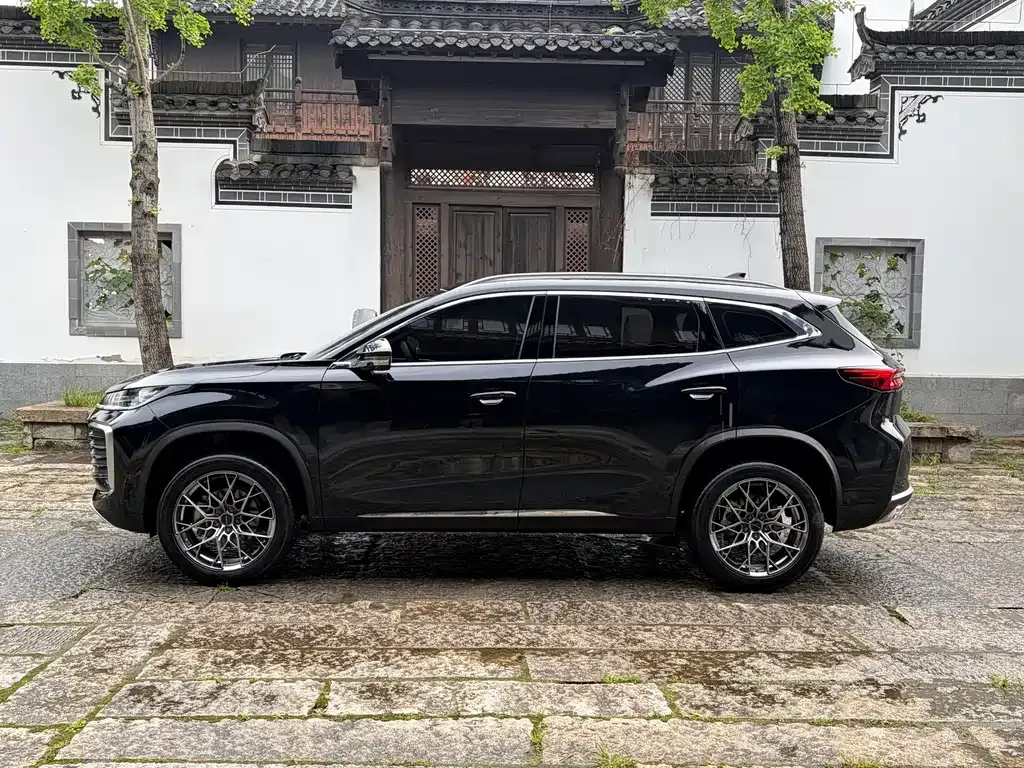 Exeed Lingyun 2024 из CN, фото 8